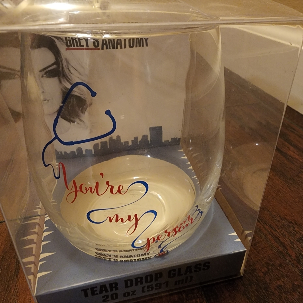Grey's Anatomy Tear Drop Glass - Red and Blue Script